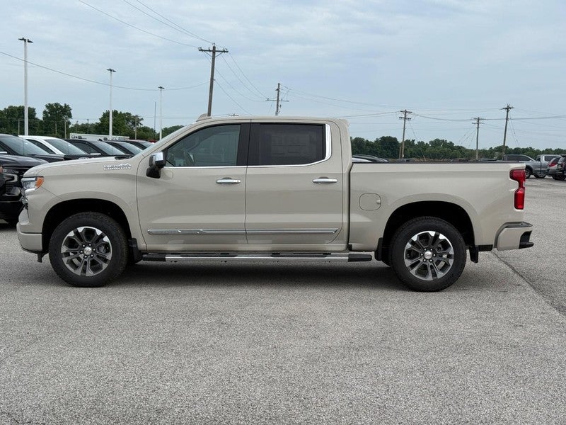 2026 Chevrolet Silverado 1500 4WD Crew Cab 147" High Country