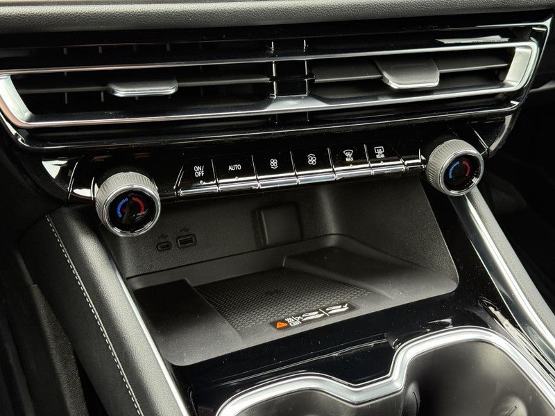 2026 Chevrolet Traverse FWD 4dr LT w/1LT