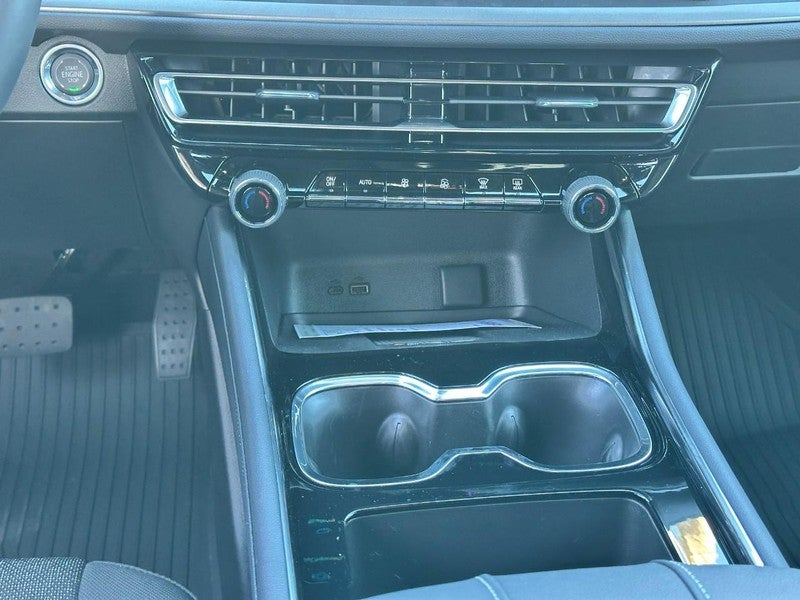 2026 Chevrolet Traverse FWD 4dr LT w/1LT