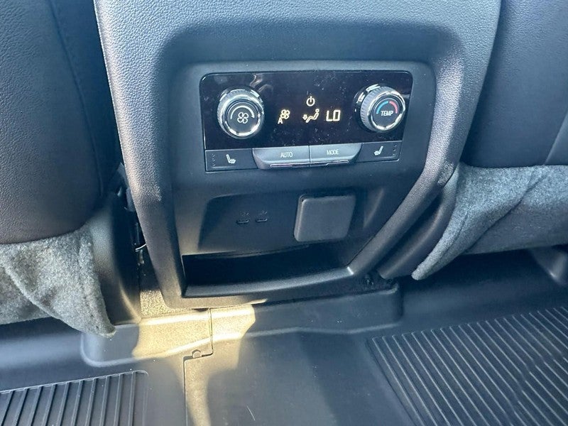 2026 Chevrolet Traverse FWD 4dr High Country w/1LZ