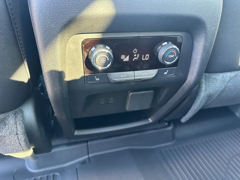 2026 Chevrolet Traverse FWD 4dr High Country w/1LZ