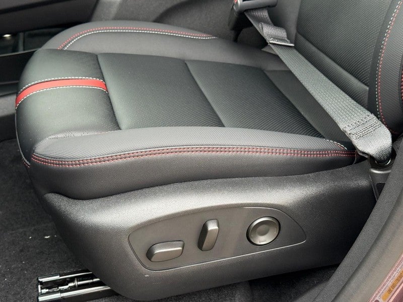 2026 Chevrolet Traverse FWD 4dr RS w/1RS