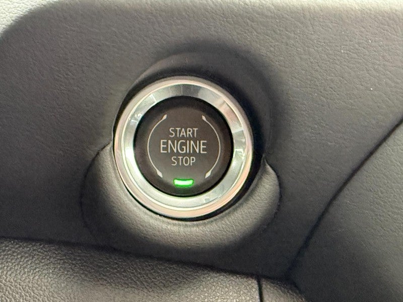 2026 Chevrolet Suburban 4WD 4dr RST