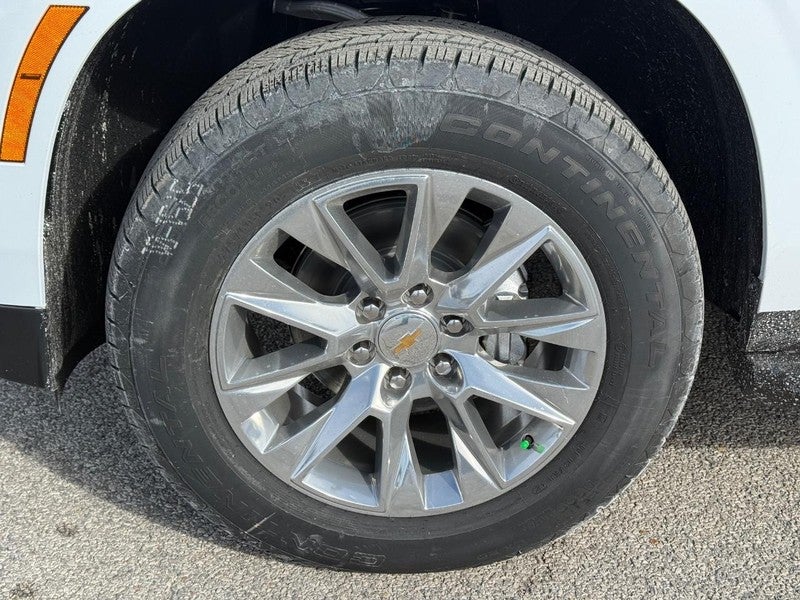 2026 Chevrolet Suburban 4WD 4dr Premier