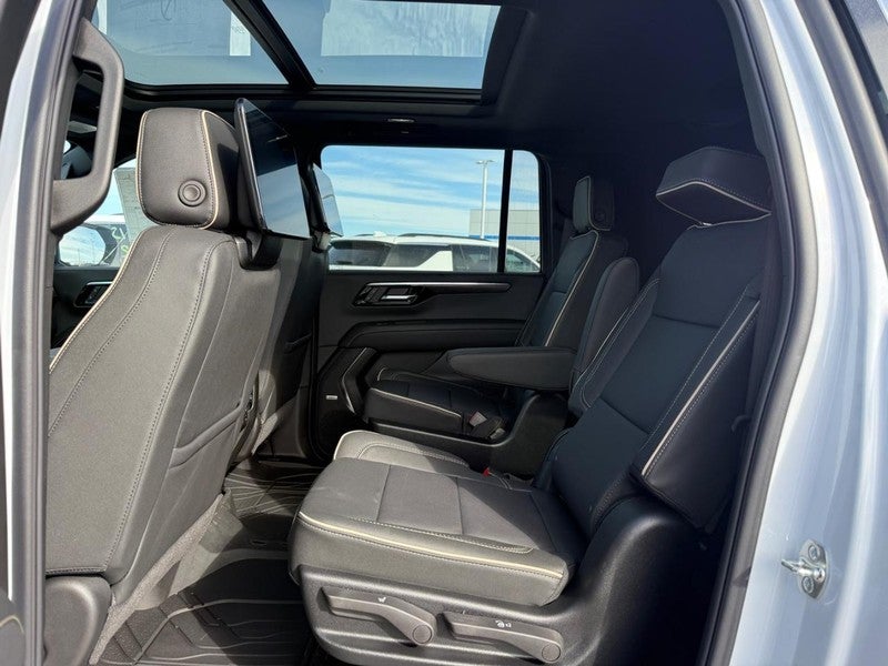 2026 Chevrolet Suburban 4WD 4dr Premier