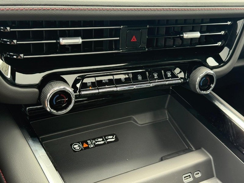 2026 Chevrolet Tahoe 4WD 4dr RST