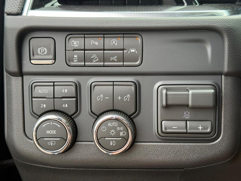 2026 Chevrolet Tahoe 4WD 4dr RST