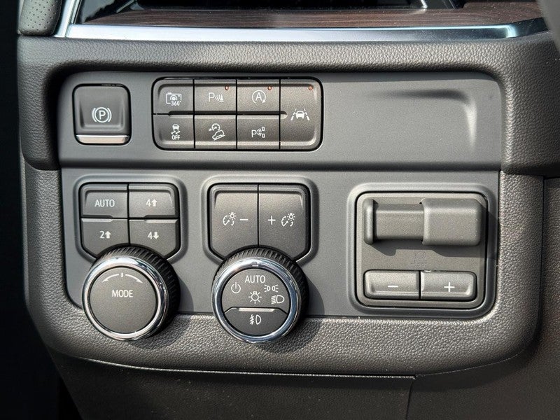 2026 Chevrolet Tahoe 4WD 4dr Premier