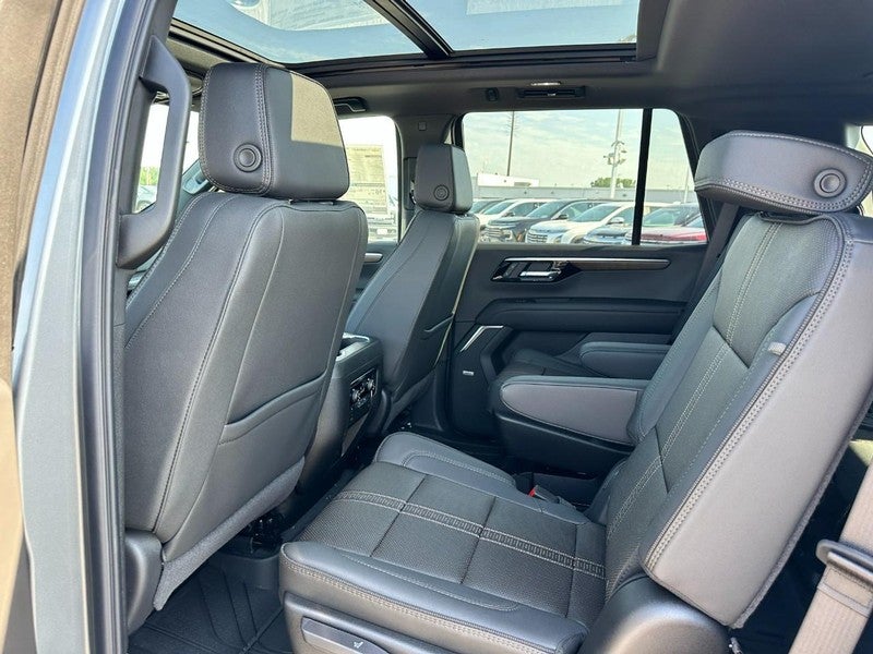 2026 Chevrolet Tahoe 4WD 4dr High Country