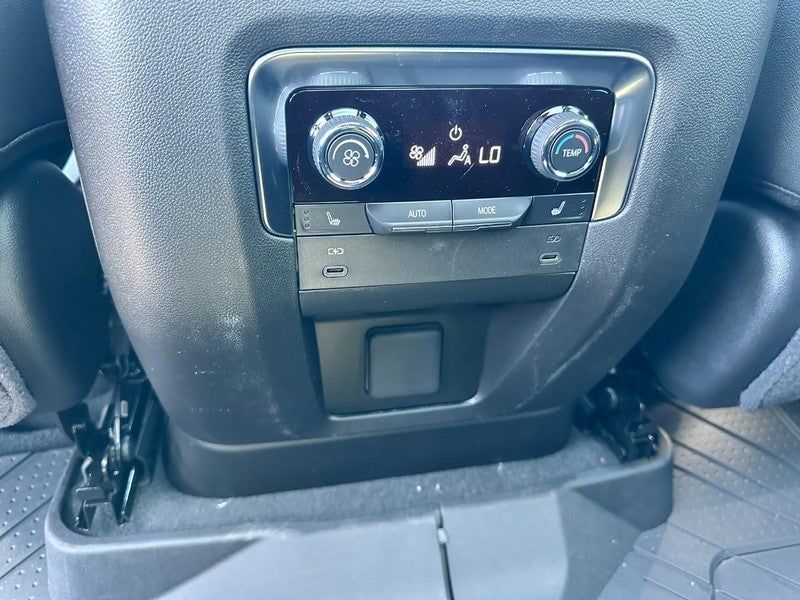 2026 Chevrolet Tahoe 4WD 4dr High Country