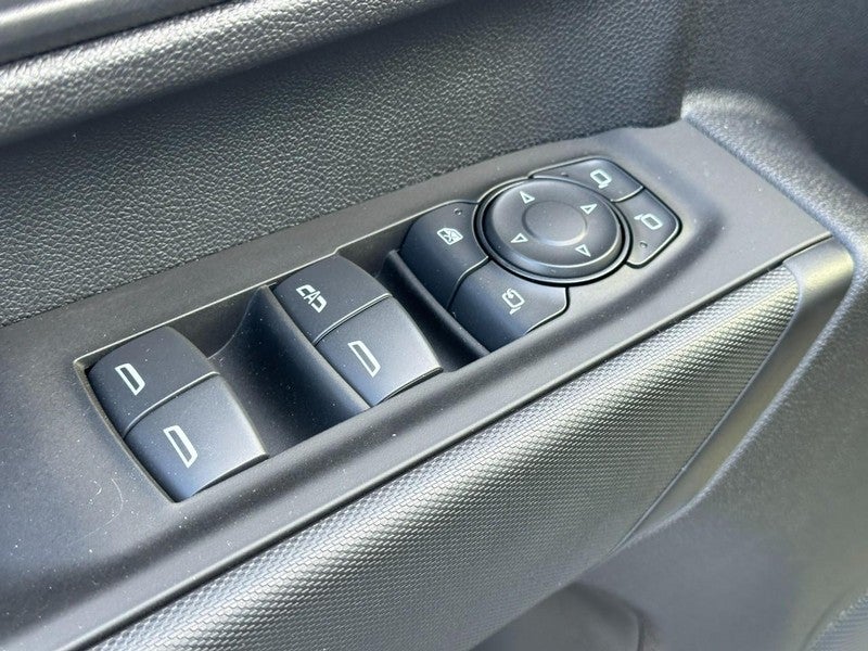 2025 Chevrolet Silverado 2500HD 4WD Crew Cab 159" Custom