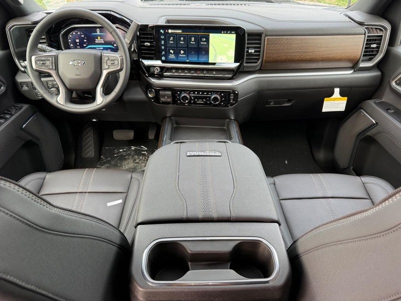 2026 Chevrolet Silverado 2500HD 4WD Crew Cab 159" High Country