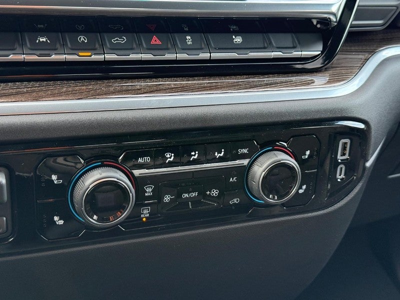 2026 Chevrolet Silverado 1500 4WD Crew Cab 147" LT w/1LT