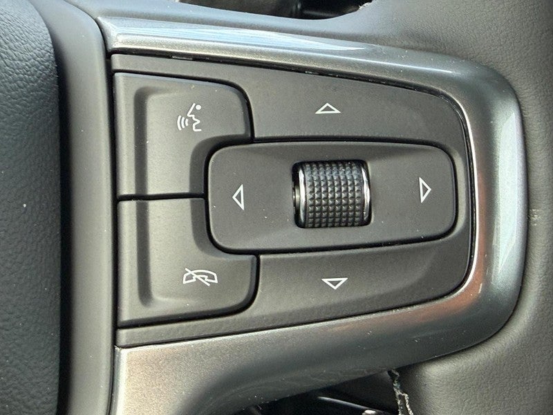 2026 Chevrolet Silverado 1500 4WD Crew Cab 147" LT w/1LT