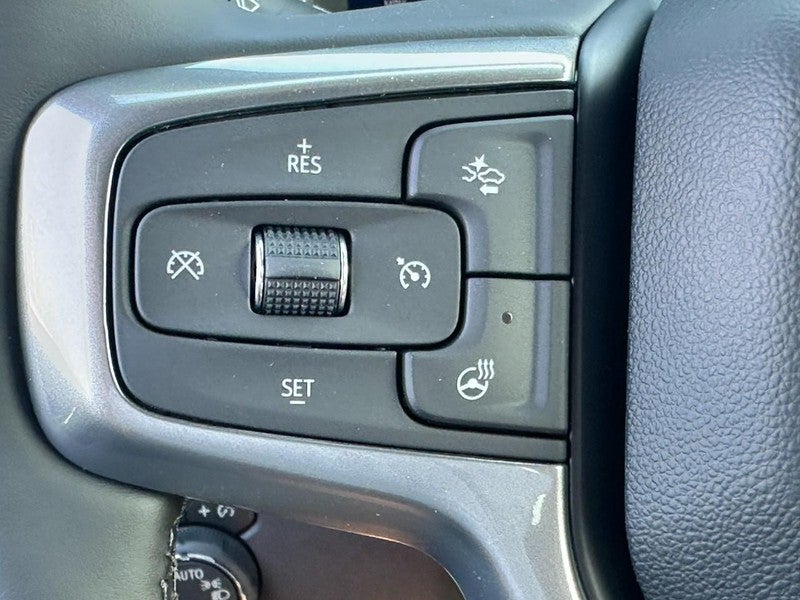 2026 Chevrolet Silverado 1500 4WD Crew Cab 147" LT w/1LT