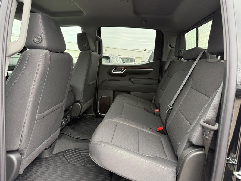 2026 Chevrolet Silverado 1500 4WD Crew Cab 147" LT w/1LT