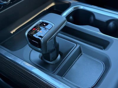 2026 Chevrolet Silverado 1500 4WD Crew Cab 147" RST