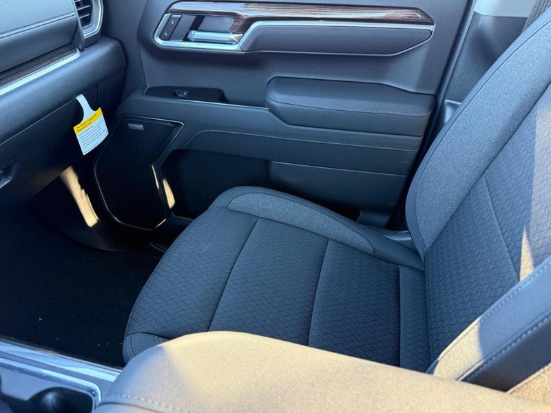 2026 Chevrolet Silverado 1500 4WD Crew Cab 147" RST