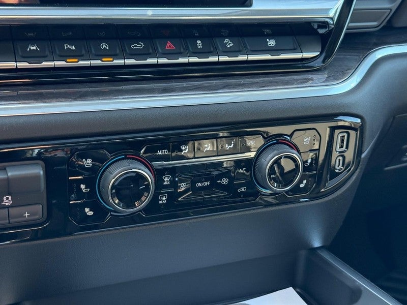 2026 Chevrolet Silverado 1500 4WD Crew Cab 147" LTZ