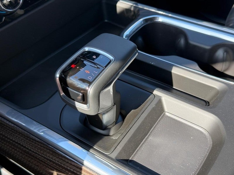 2026 Chevrolet Silverado 1500 2WD Crew Cab 147" RST