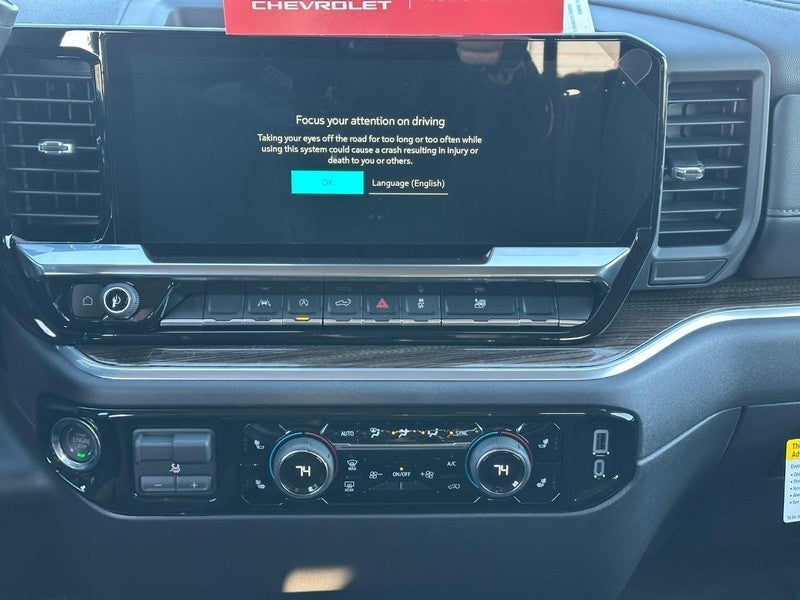 2026 Chevrolet Silverado 1500 4WD Crew Cab 147" LT w/1LT