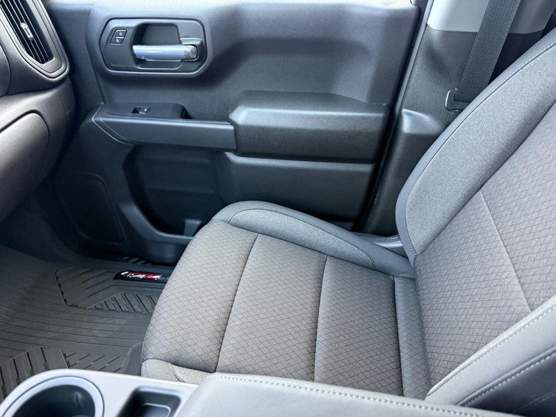 2026 Chevrolet Silverado 1500 4WD Crew Cab 147" Custom Trail Boss