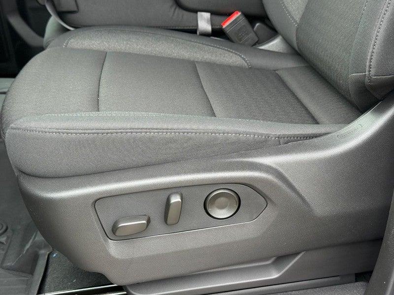 2026 Chevrolet Silverado 1500 4WD Crew Cab 147" Custom Trail Boss