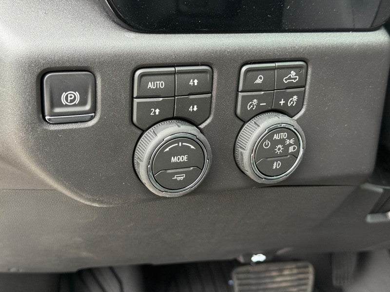 2026 Chevrolet Silverado 1500 4WD Crew Cab 147" LT Trail Boss