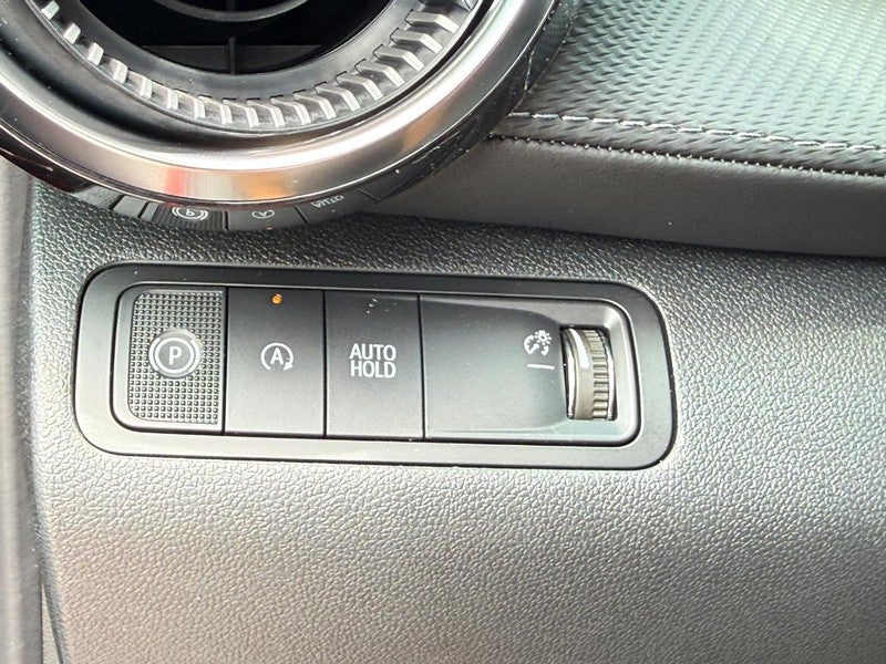 2027 Chevrolet Equinox FWD 4dr LT w/1LT