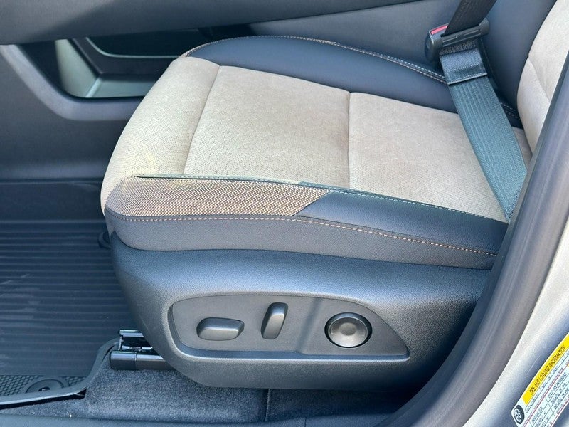 2027 Chevrolet Equinox FWD 4dr ACTIV w/XDB
