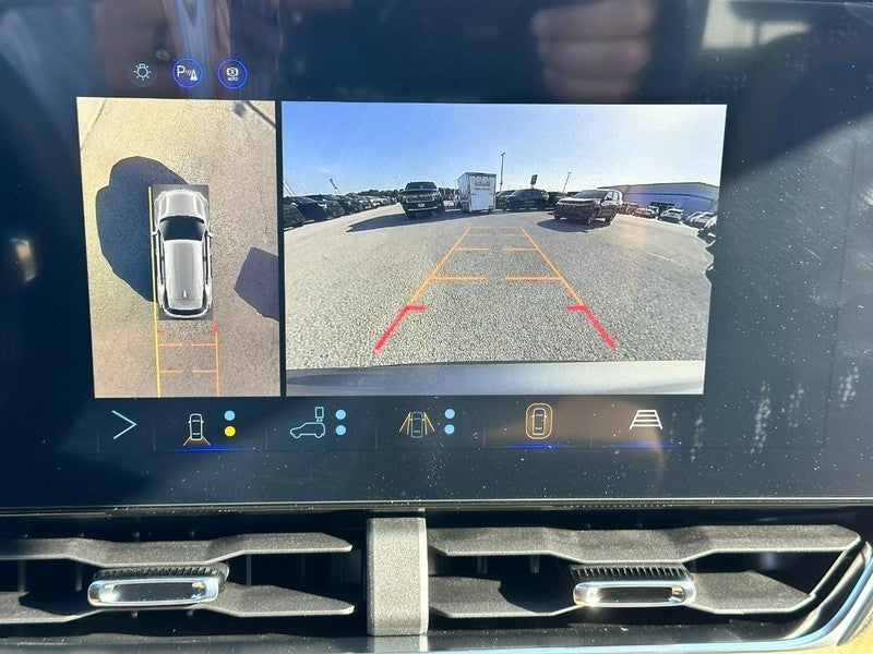 2027 Chevrolet Equinox FWD 4dr ACTIV w/XDB
