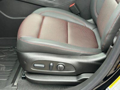 2025 Chevrolet Blazer FWD 4dr RS