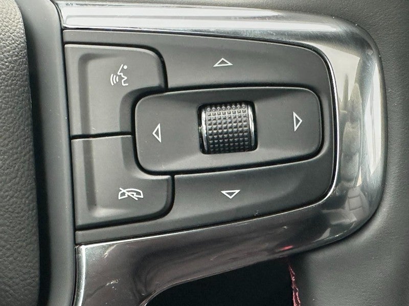 2025 Chevrolet Blazer FWD 4dr RS