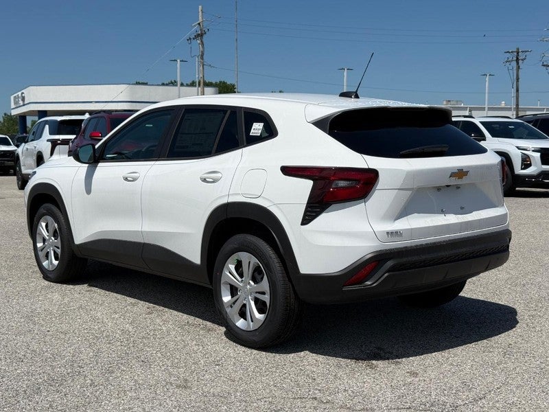 2026 Chevrolet Trax FWD 4dr LS