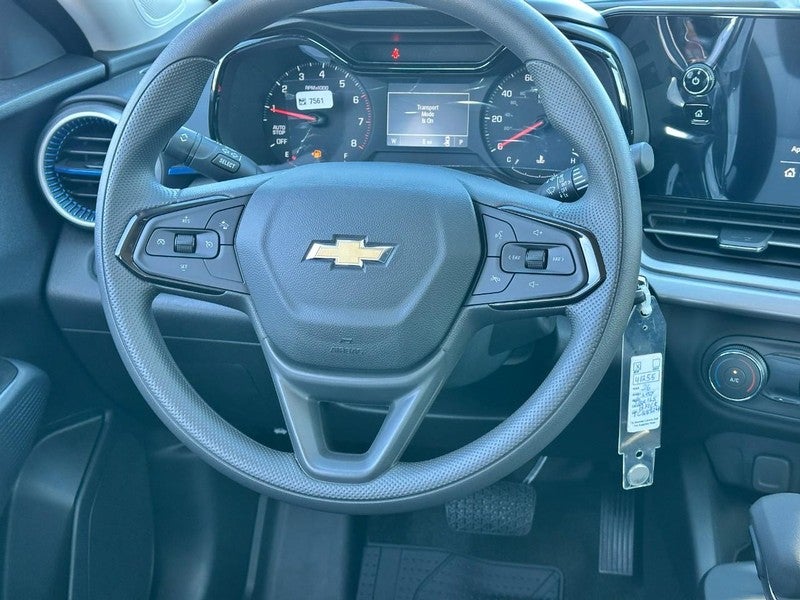 2026 Chevrolet Trax FWD 4dr LS