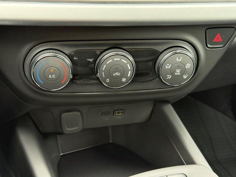 2026 Chevrolet Trax FWD 4dr LS