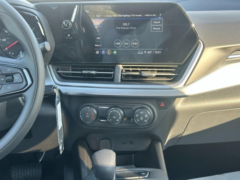 2026 Chevrolet Trax FWD 4dr LS
