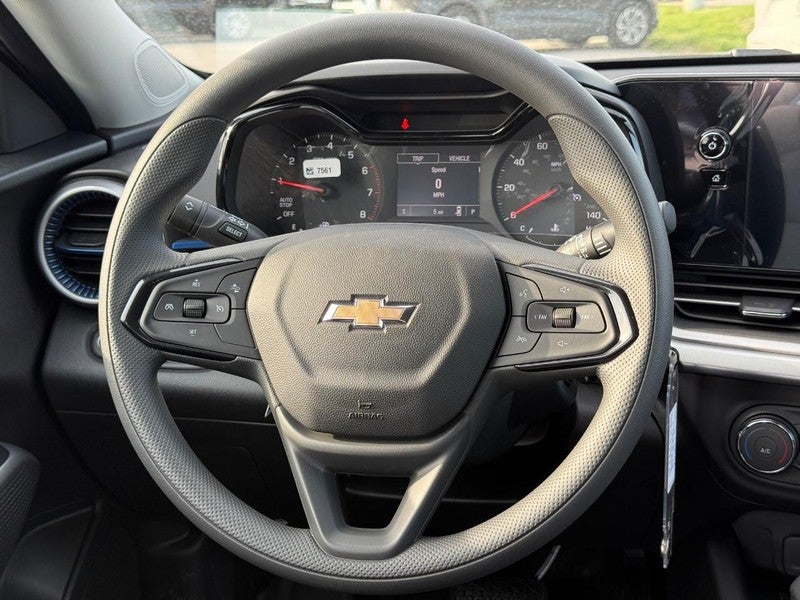 2026 Chevrolet Trax FWD 4dr LS
