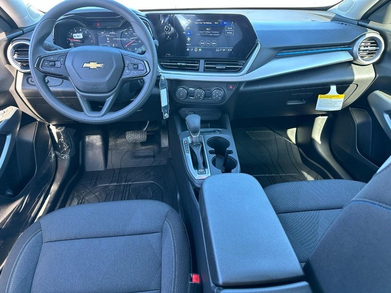 2026 Chevrolet Trax FWD 4dr LS