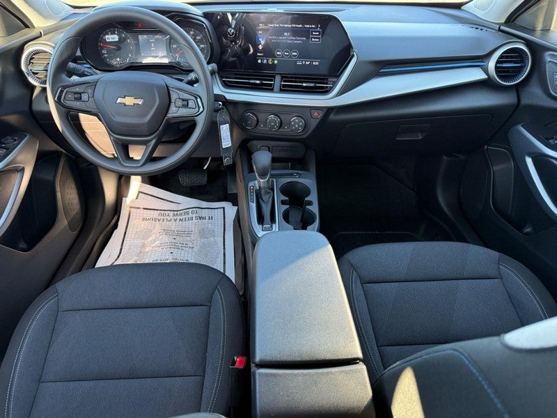 2026 Chevrolet Trax FWD 4dr LS