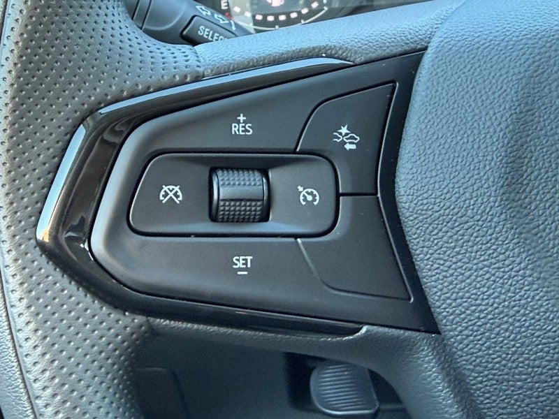 2026 Chevrolet Trax FWD 4dr LS