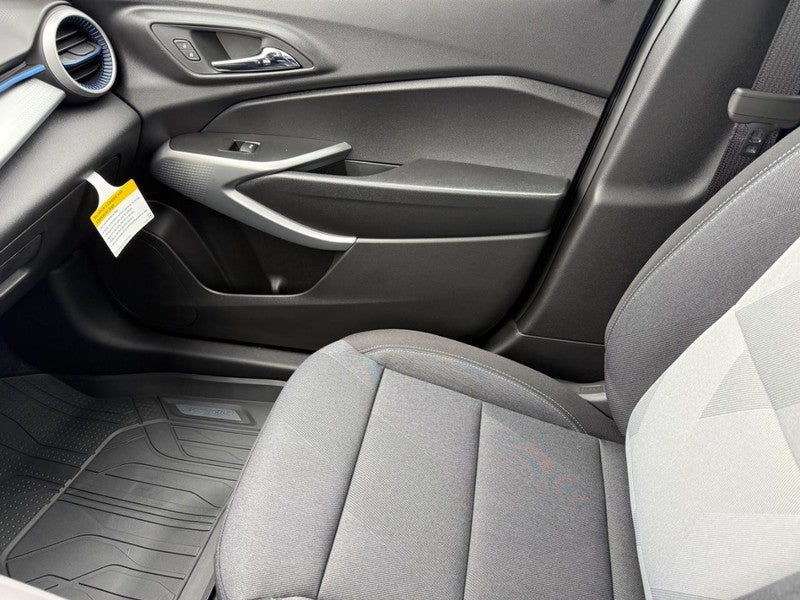 2026 Chevrolet Trax FWD 4dr LS