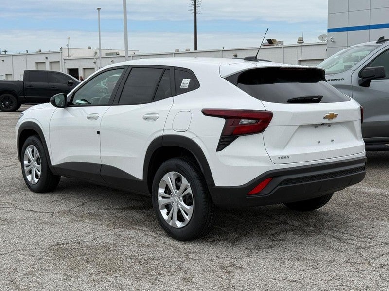 2026 Chevrolet Trax FWD 4dr LS