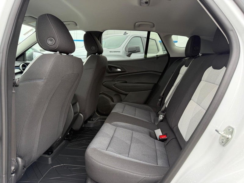 2026 Chevrolet Trax FWD 4dr LS