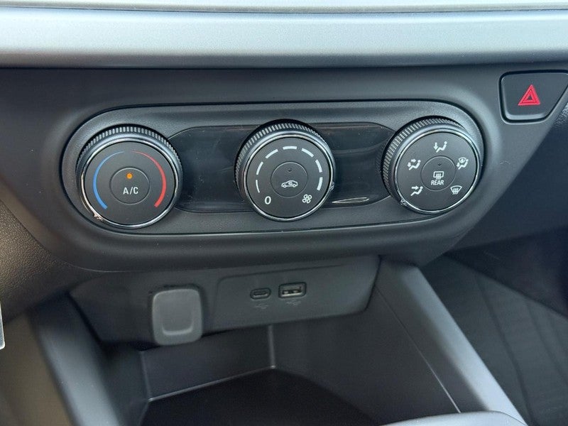 2026 Chevrolet Trax FWD 4dr LS