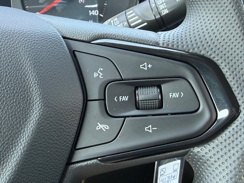 2026 Chevrolet Trax FWD 4dr LS