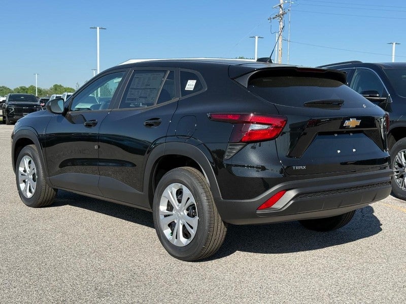 2026 Chevrolet Trax FWD 4dr LS