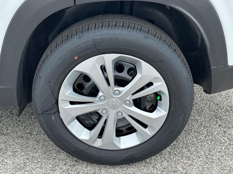 2026 Chevrolet Trax FWD 4dr LS