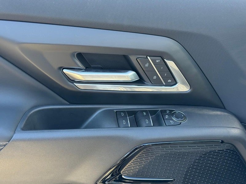 2026 Chevrolet Silverado EV e4WD Crew Cab Max Range LT