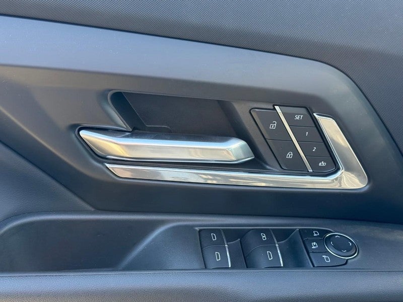 2026 Chevrolet Silverado EV e4WD Crew Cab Max Range LT